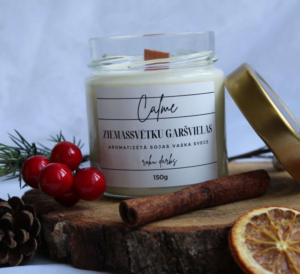 Aromātiskā burciņsvece "Ziemassvētku garšvielas"