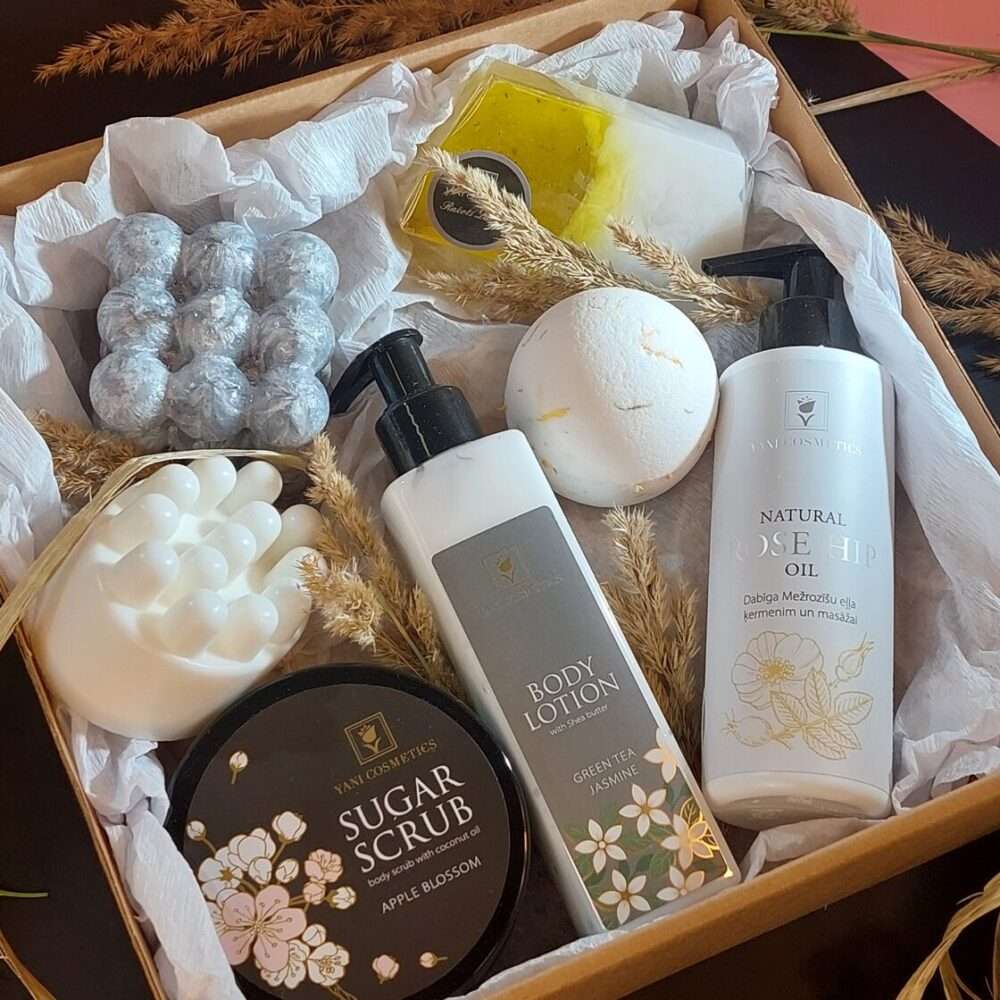 Yani Cosmetics Dāvanu komplekts Vasara
