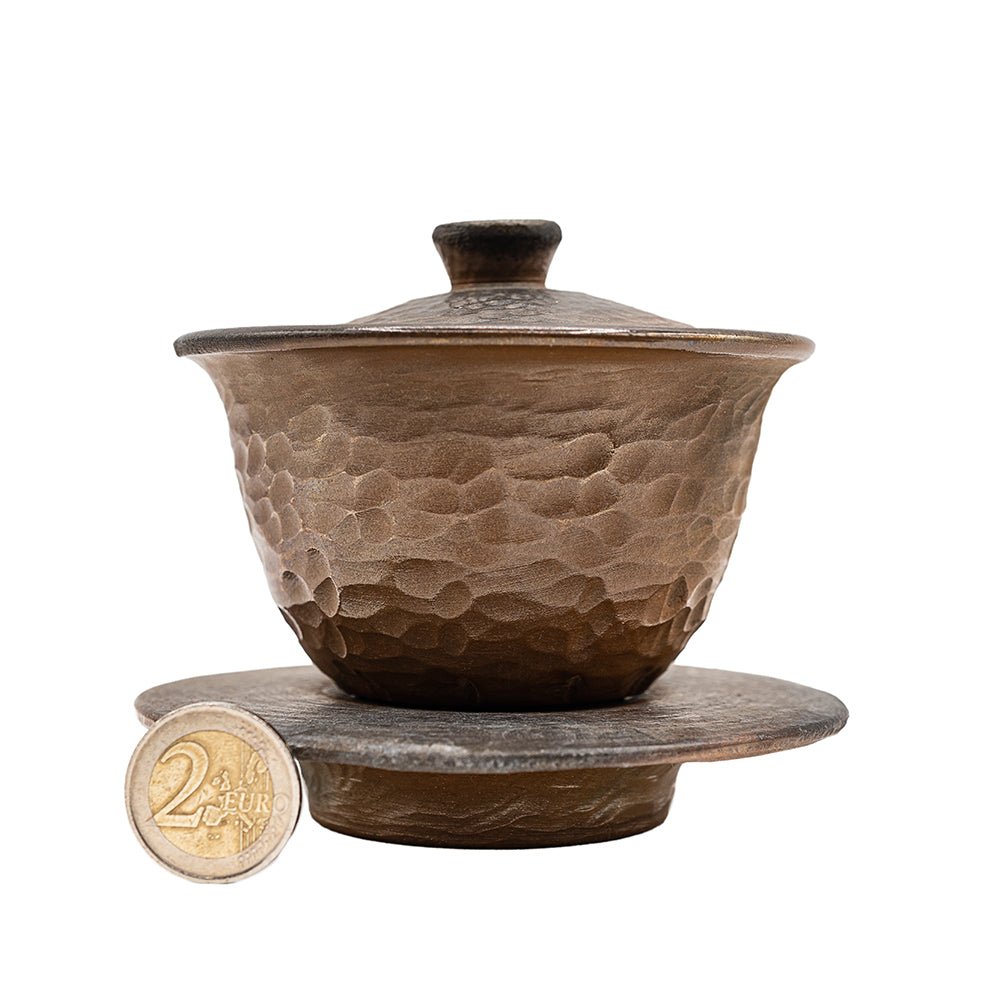 Woodfired Dehua Hammered Gaiwan ar apakštasīti # 95828, 170 ml