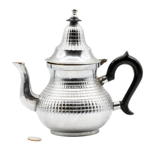 Vintage metāla tējkanna # 93853