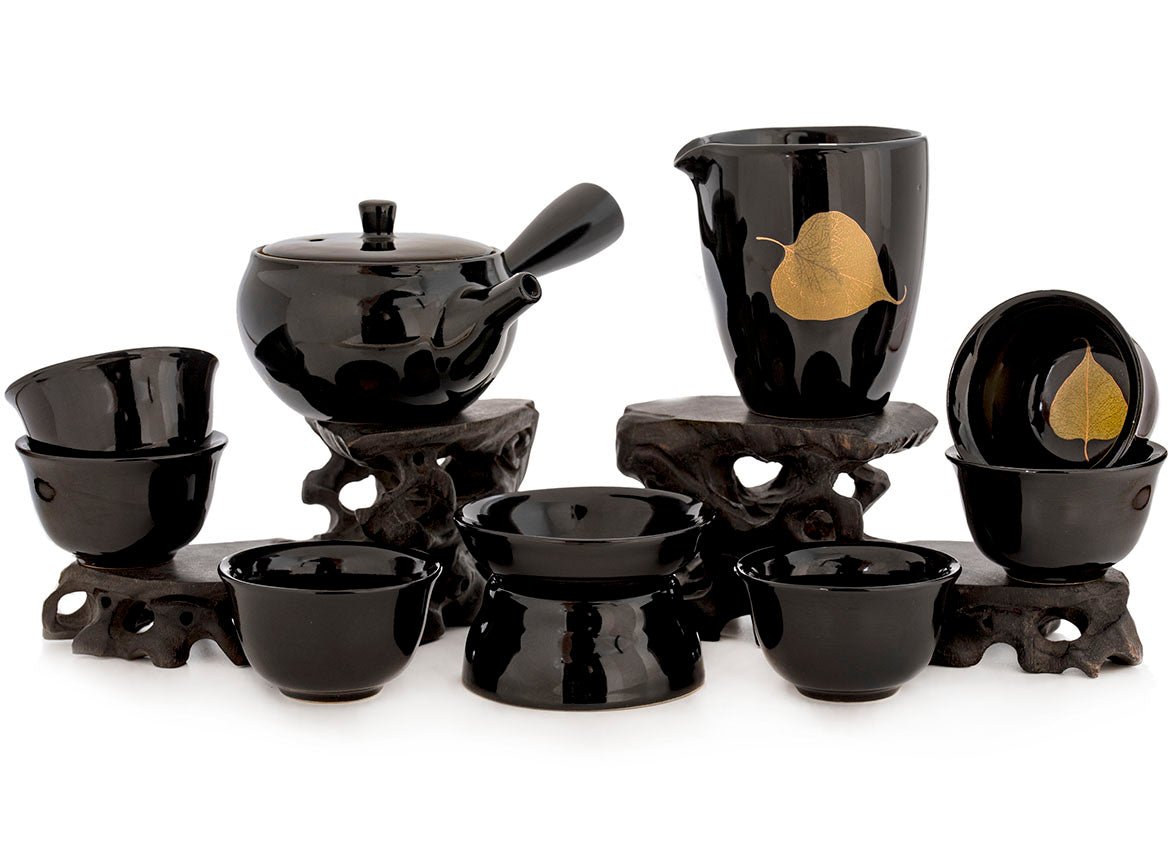 Komplekts tējas ceremonijai (9 vienības) # 91046, porcelāns: tējkanna 190 ml, gundaobey 200 ml, teamesh, sešas tases 60 ml.