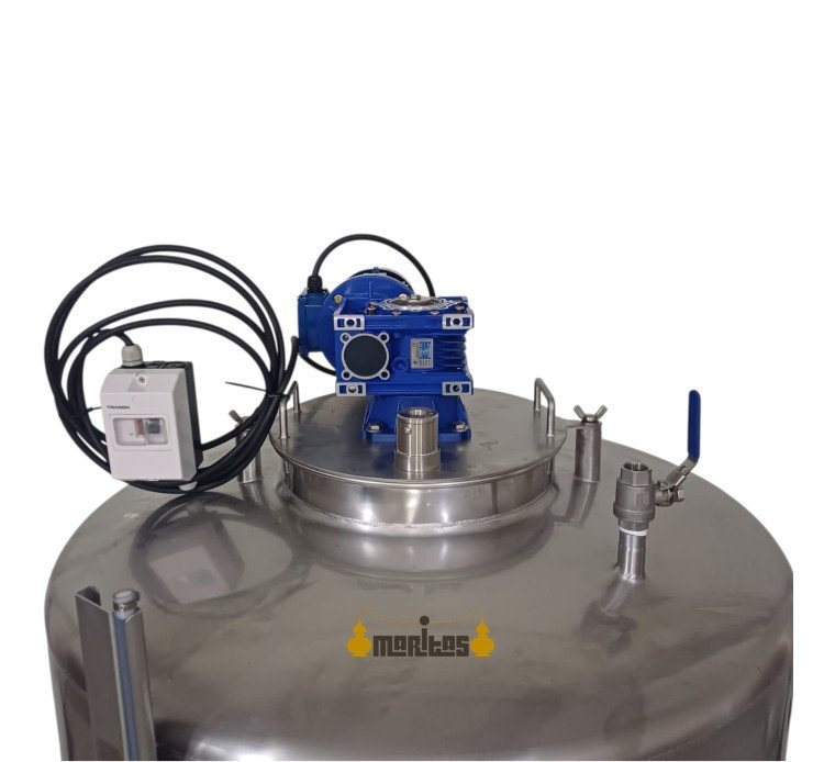 Stainless Steel Tank with Agitator – 550 L - Image 4